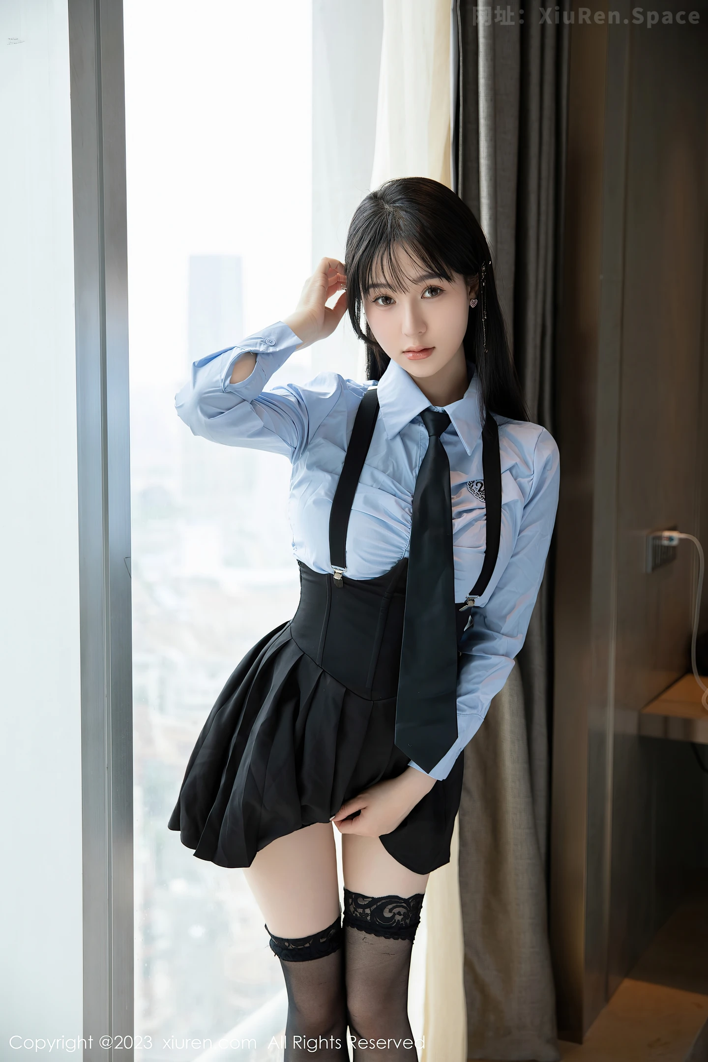 图片[6]-[XiuRen秀人网]VOL.7140 模特柚琪Rich性感学妹装扮半脱露黑色内衣秀丰腴美臀诱惑写真76P-秀人网官方网站